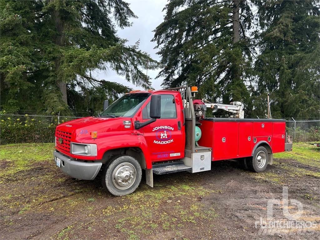 Chevrolet C4500 Tienhoitoautot