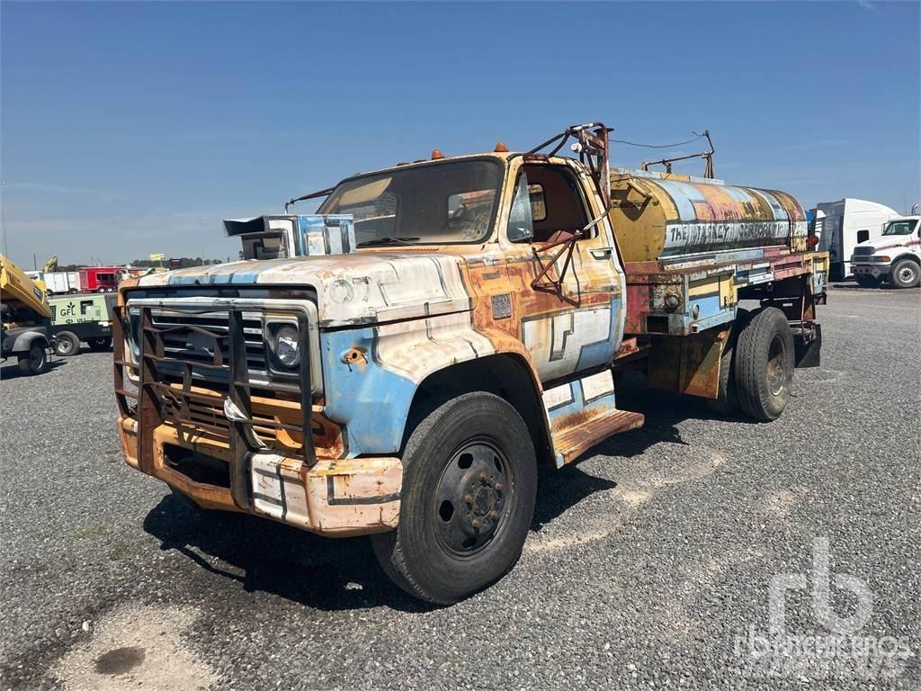 Chevrolet C60 Vesisäiliöautot
