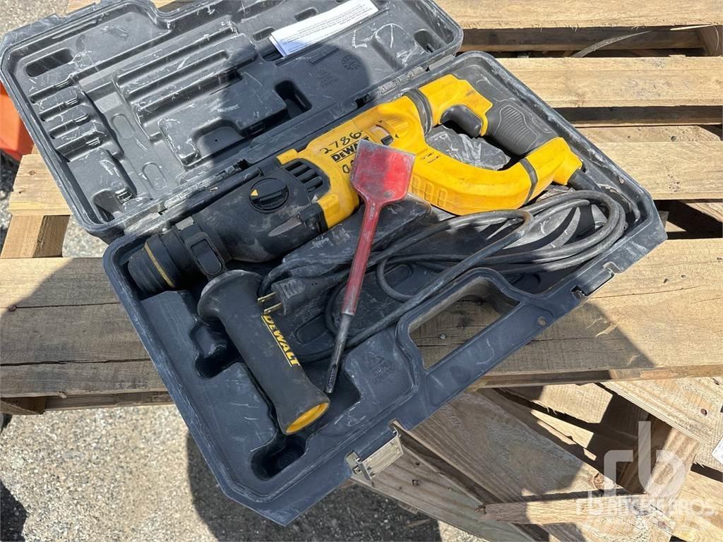 DeWalt D25262 Muut koneet