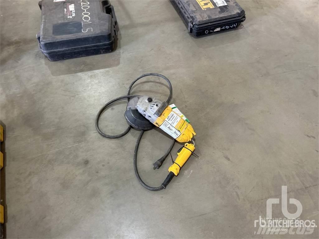 DeWalt D28474 Muut koneet