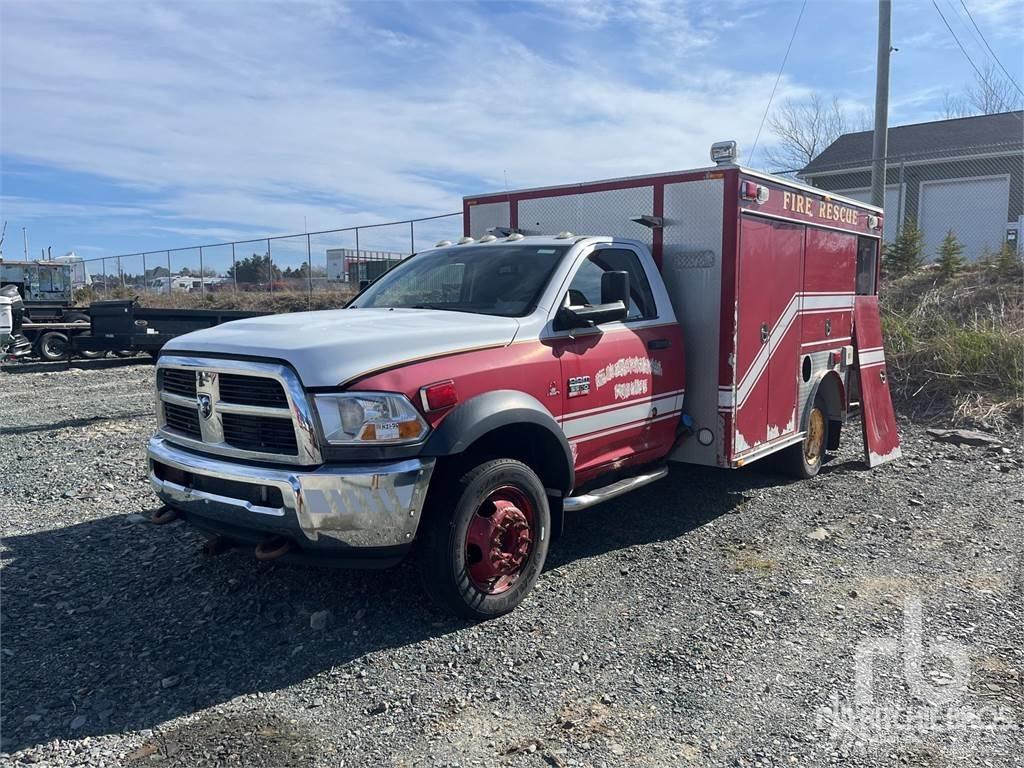 Dodge 5500 Hinausautot
