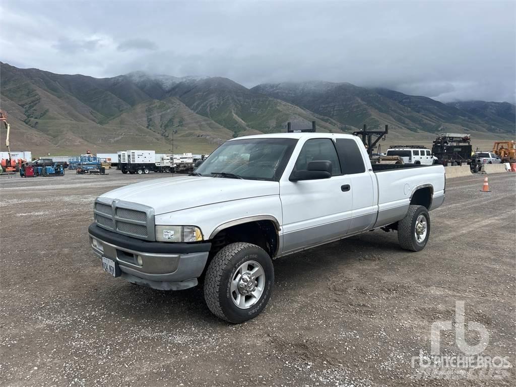Dodge RAM 2500 Lava-autot