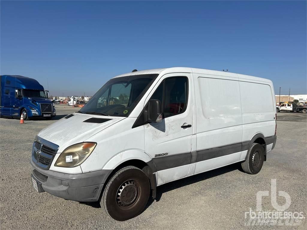 Dodge SPRINTER Kylmä-/Lämpökori kuorma-autot