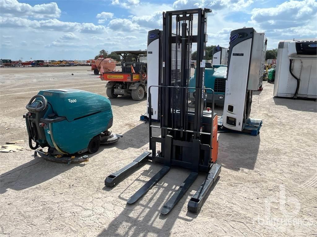 Doosan BWS17S-7 Sähkötrukit