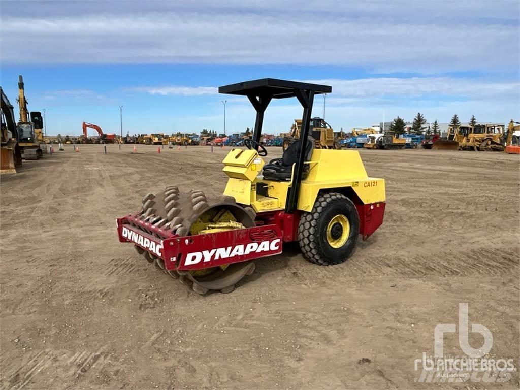 Dynapac CA121PD Kaatopaikkajyrät