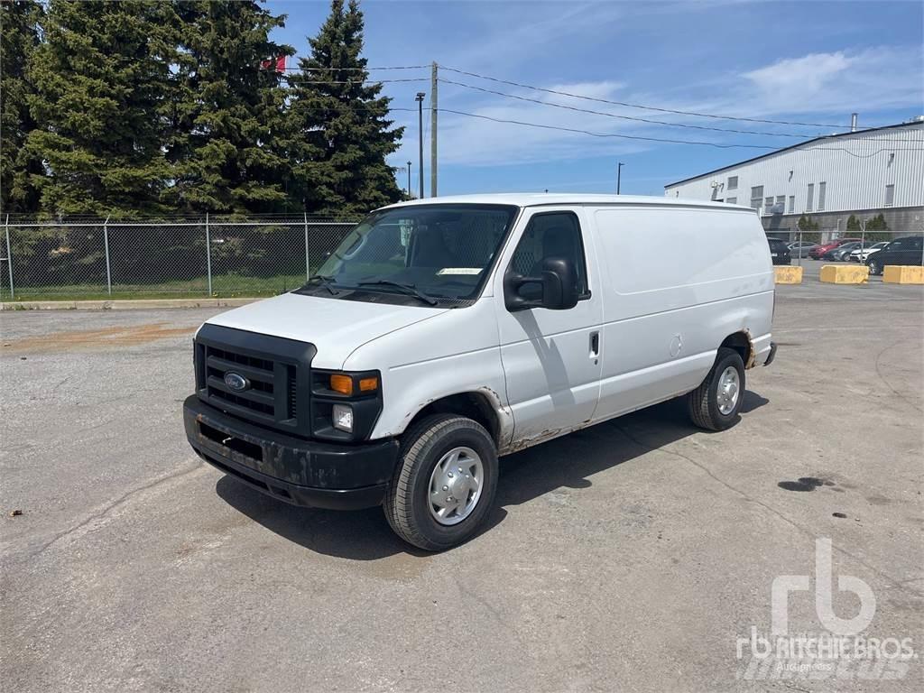 Ford E-250 Kylmä-/Lämpökori kuorma-autot