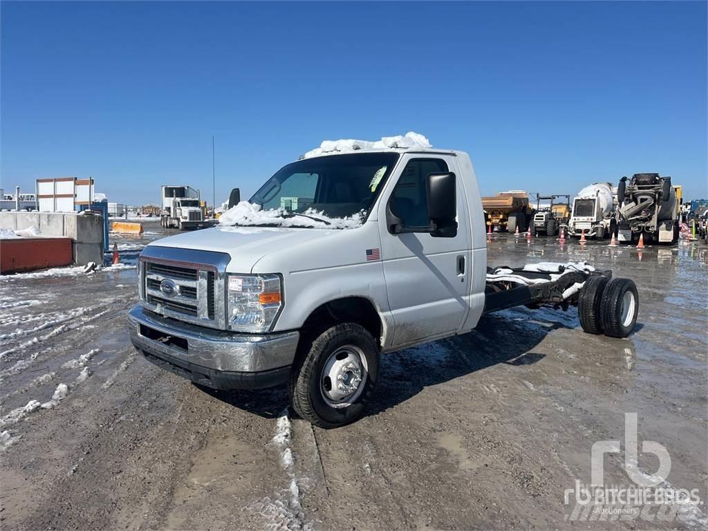 Ford E450 Kuorma-autoalustat