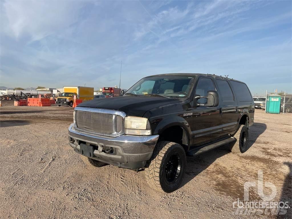 Ford EXCURSION Lava-autot