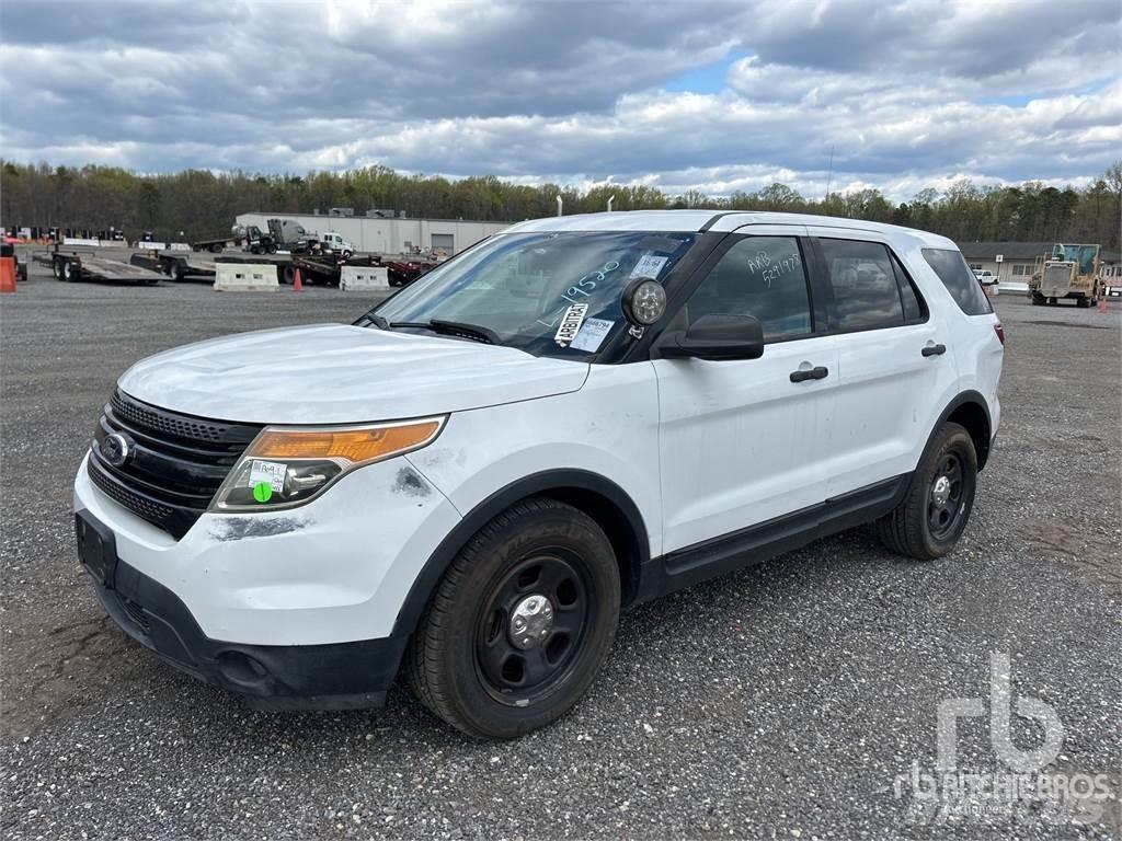 Ford EXPLORER Lava-autot