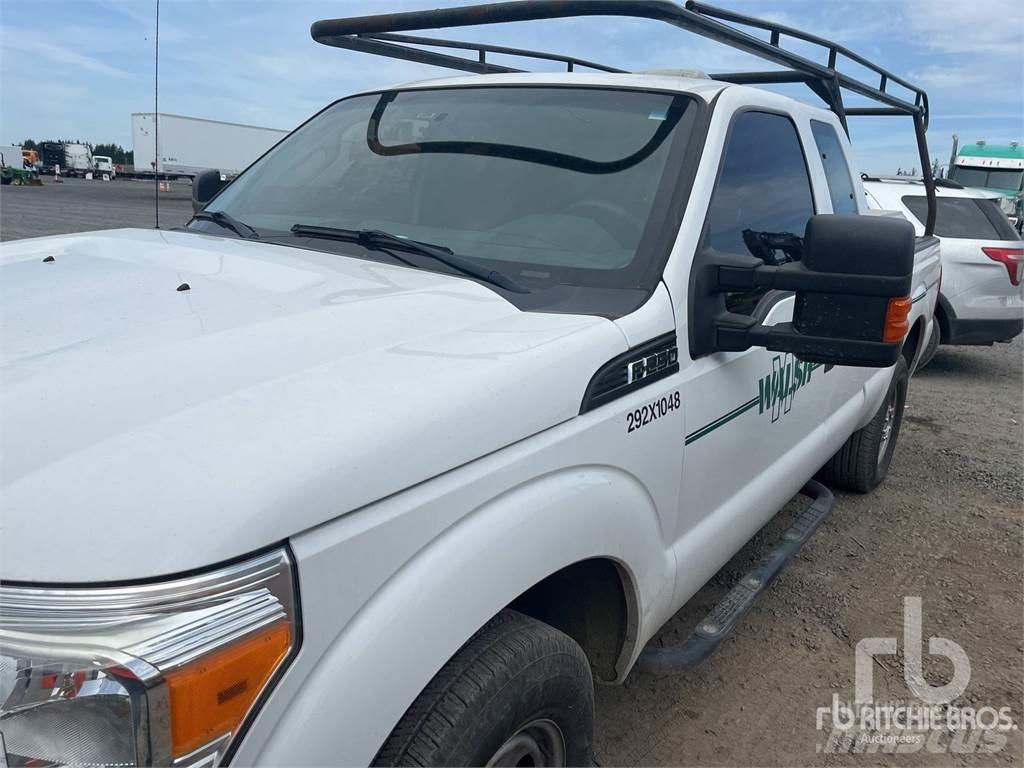 Ford F-250 Lava-autot