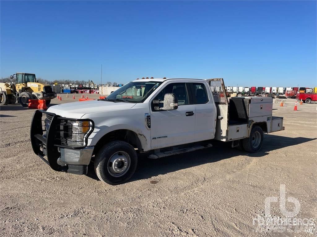 Ford F-350 Hitsauslaitteet