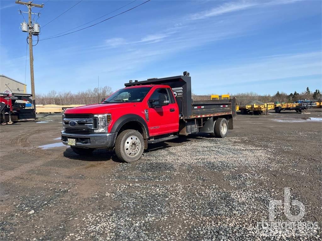 Ford F-550 Sora- ja kippiautot