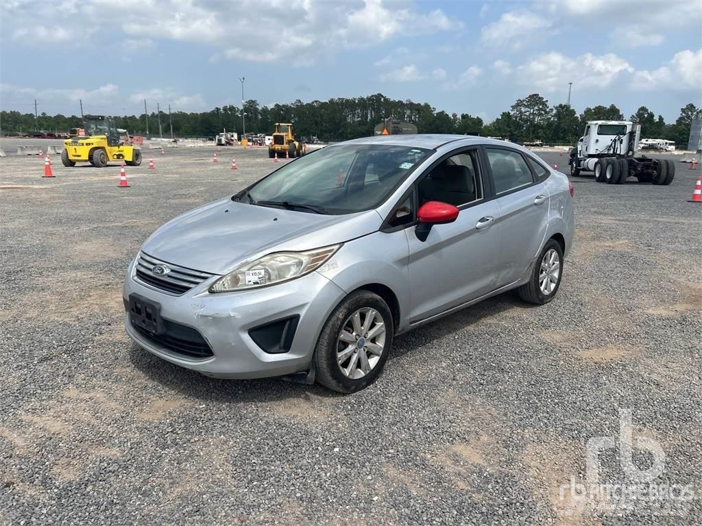 Ford FIESTA Henkilöautot