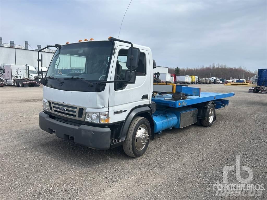 Ford LCF450 Hinausautot