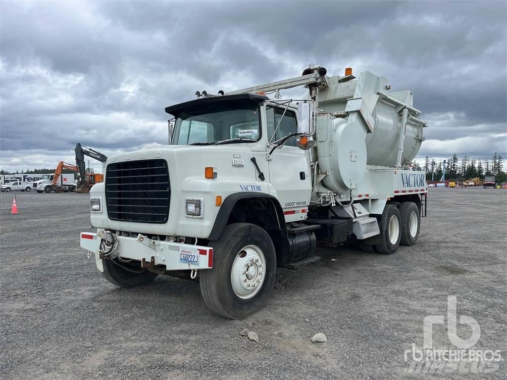 Ford LNT8000 Paine-/imuautot