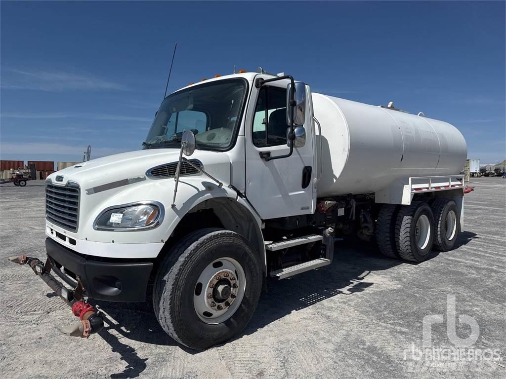Freightliner M2 Vesisäiliöautot