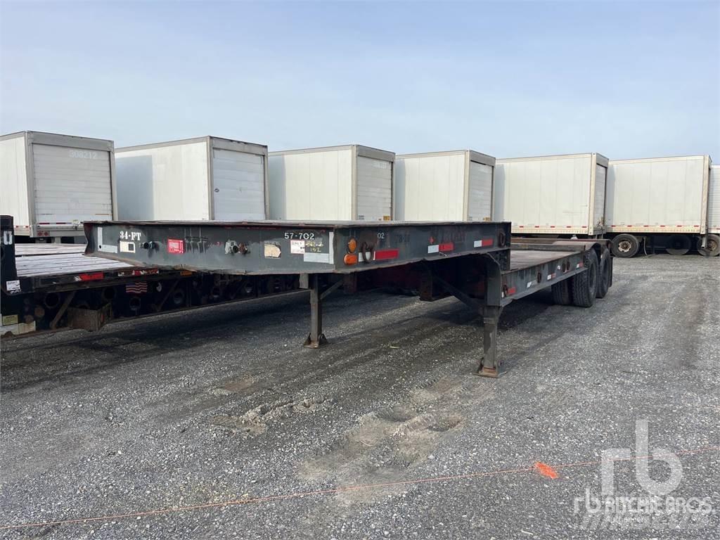 Fruehauf 825FLR Puoliperävaunulavetit