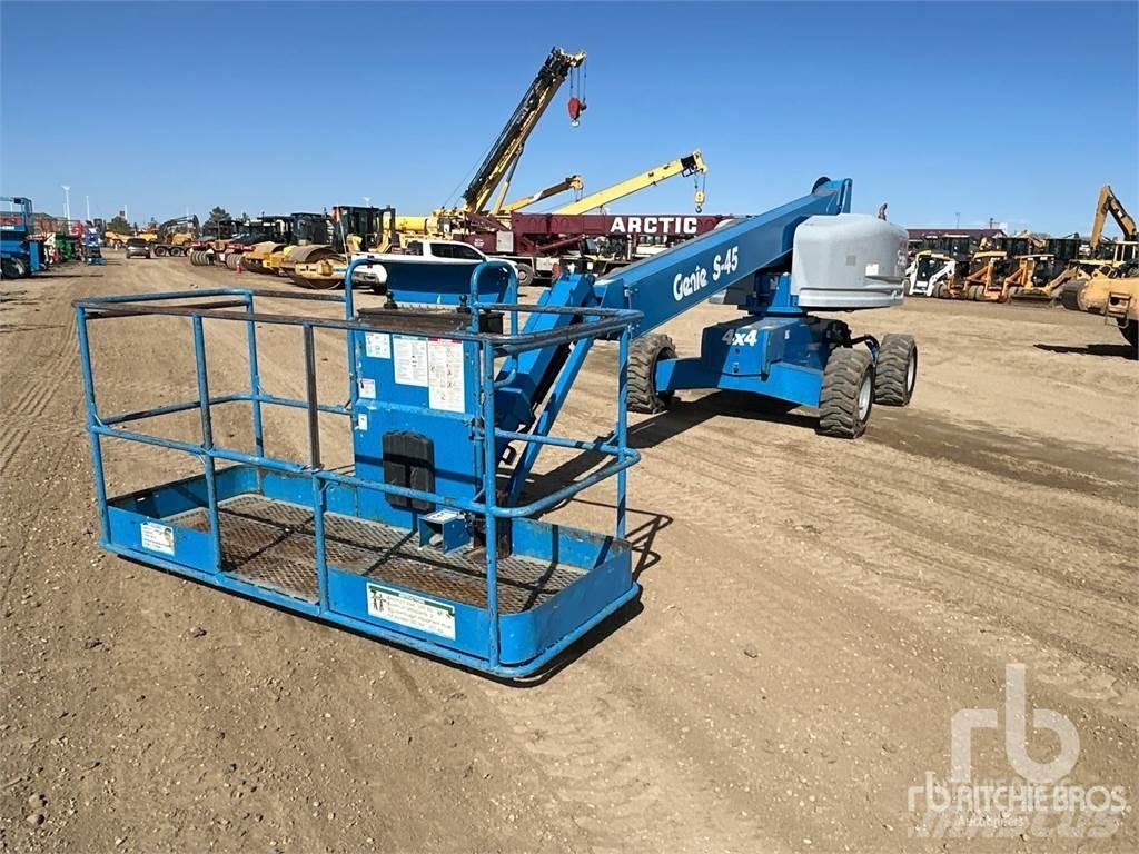 Genie S45 Kuukulkijat