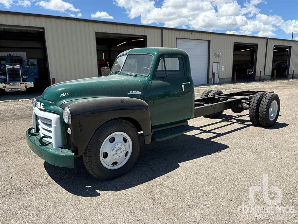 GMC 300 Vetopöytäautot