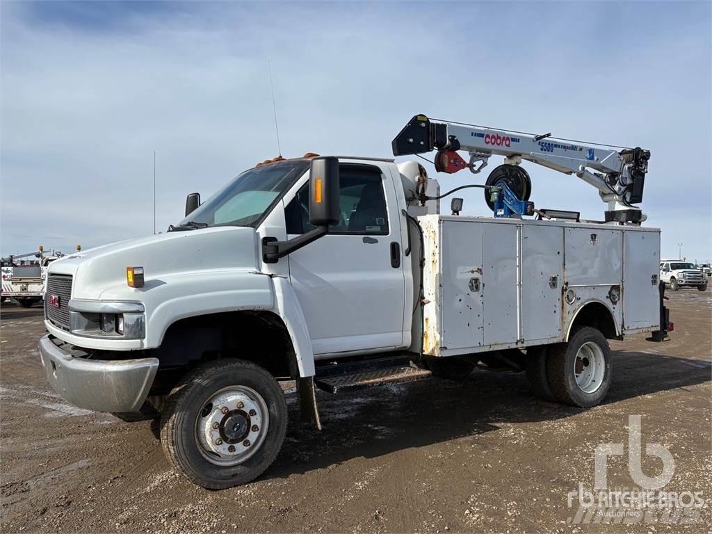 GMC C5500 Tienhoitoautot