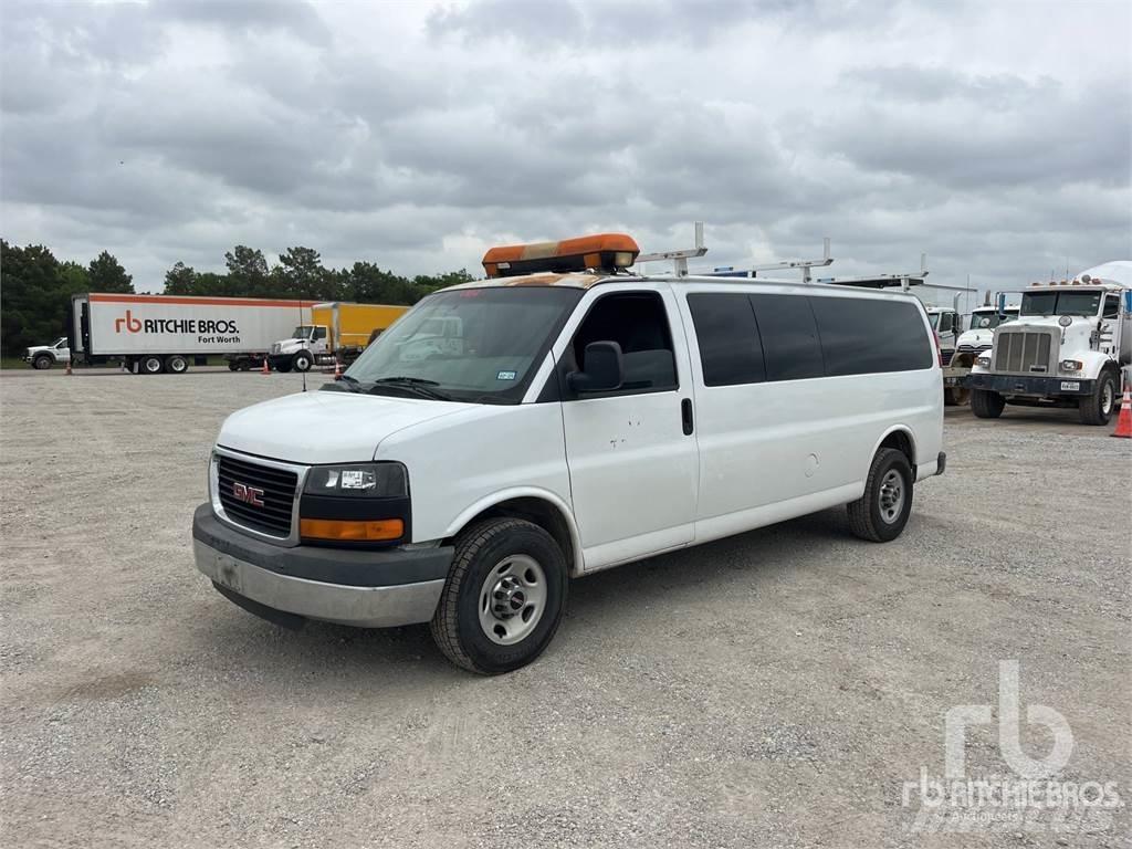 GMC G3500 Pakettiautot