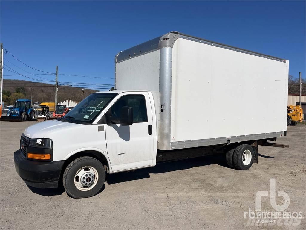 GMC G3500 Pakettiautot