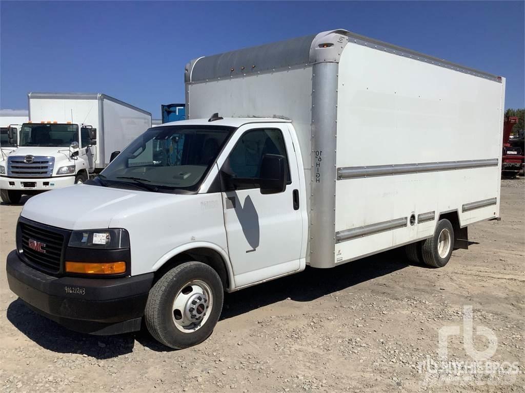 GMC G3500 Pakettiautot