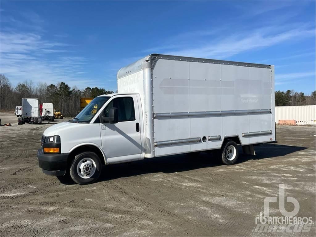 GMC G3500 Pakettiautot
