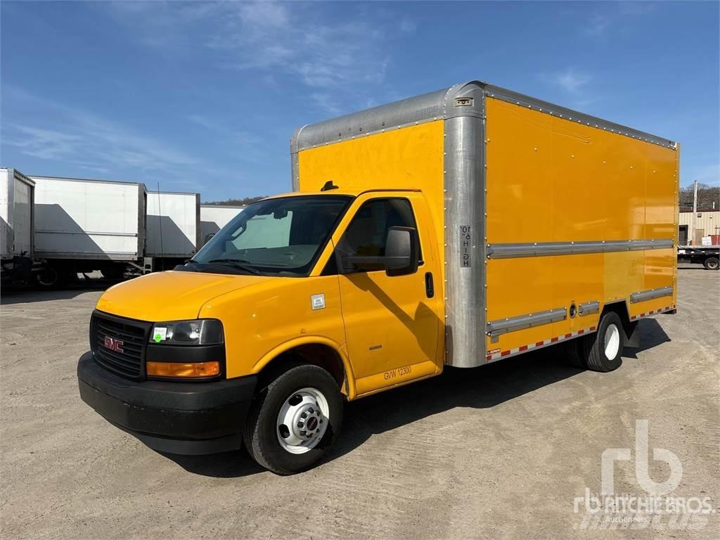 GMC G3500 Pakettiautot