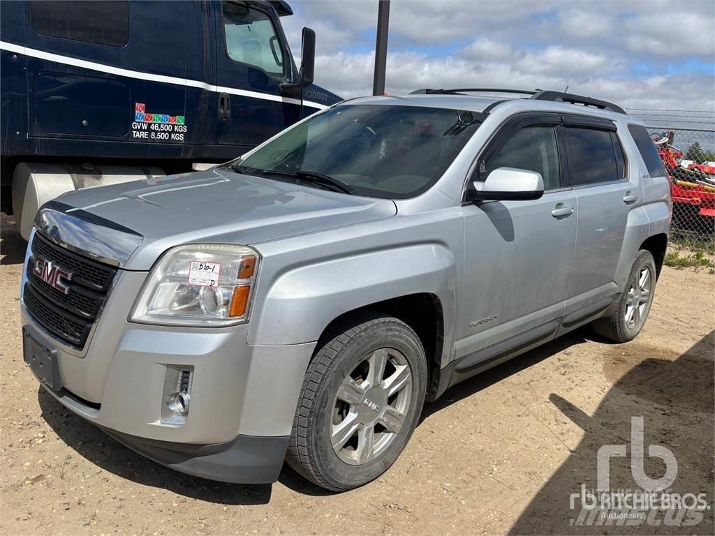 GMC TERRAIN Lava-autot