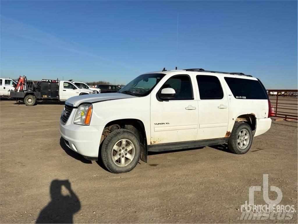 GMC YUKON Lava-autot