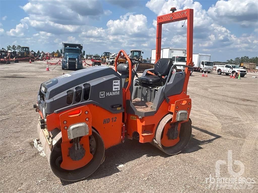 Hamm 12VV Tandemjyrät