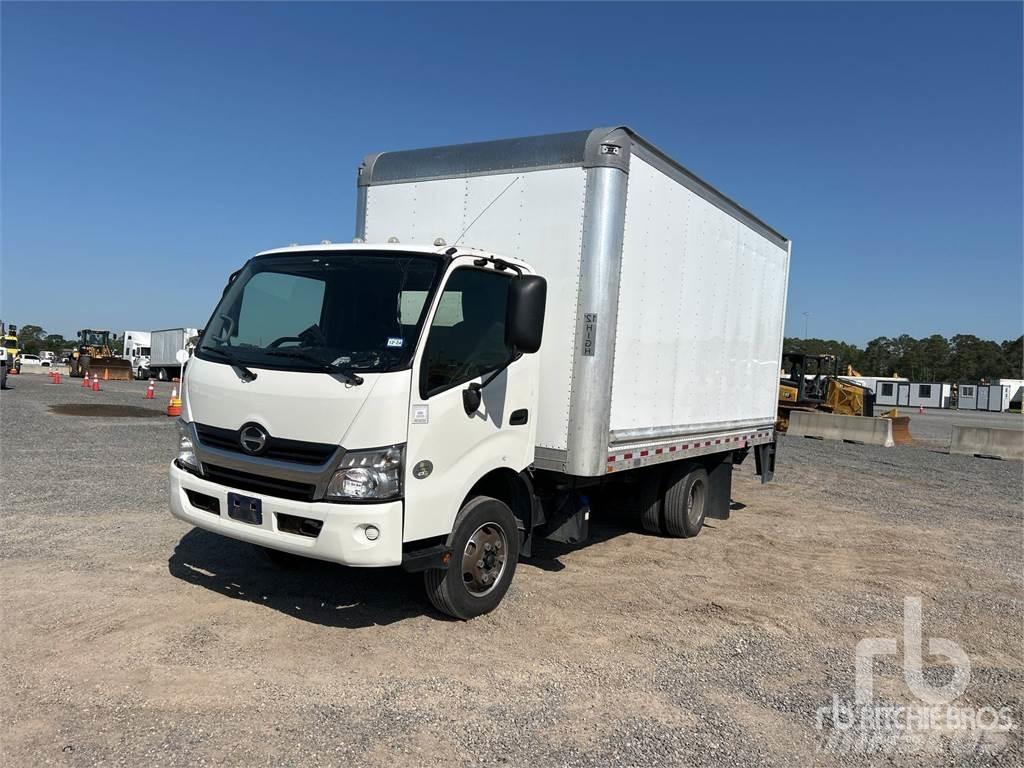 Hino 155 Pakettiautot