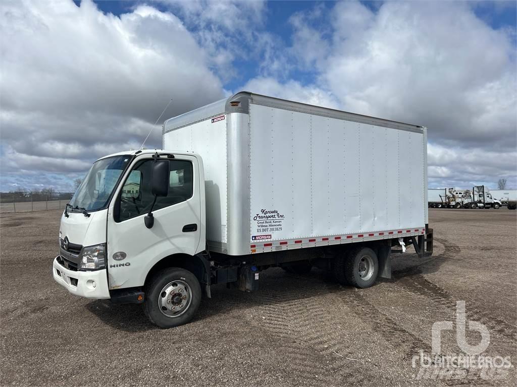 Hino 155 Pakettiautot