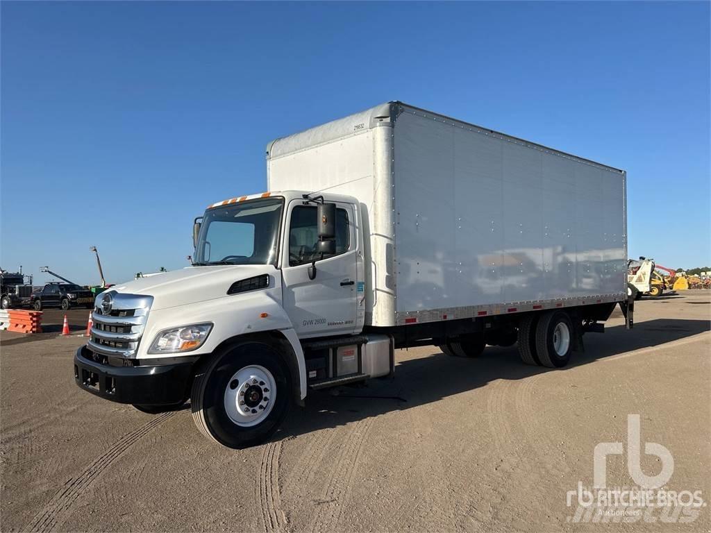 Hino 268 Pakettiautot