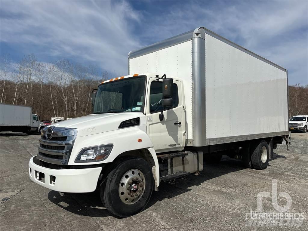 Hino 268 Pakettiautot