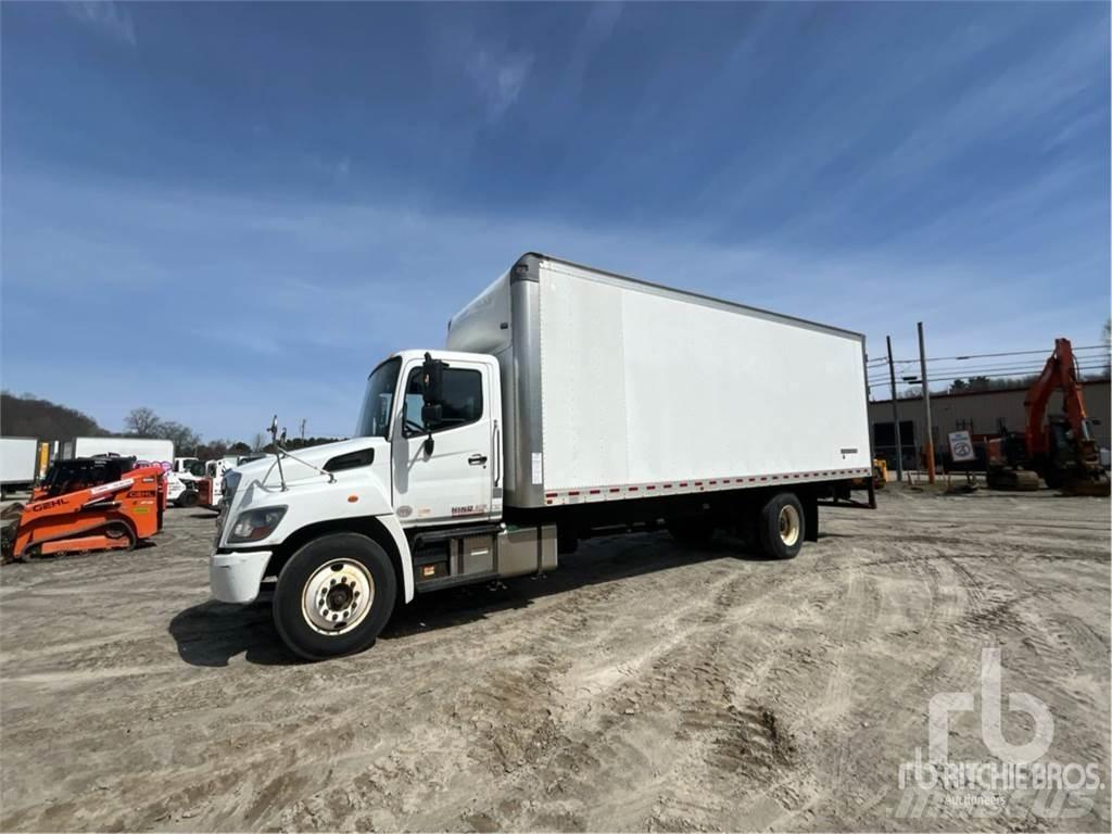 Hino 268 Pakettiautot