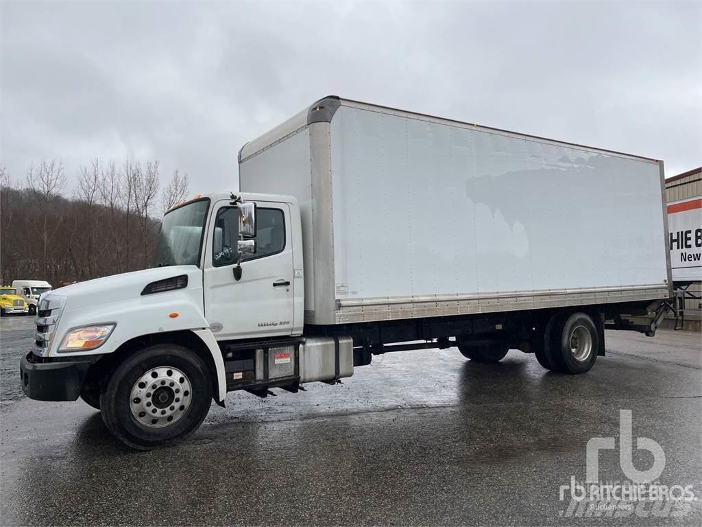 Hino 268 Pakettiautot