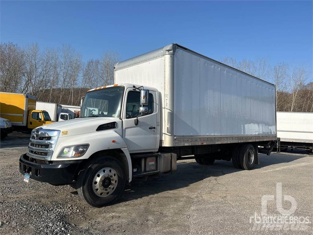 Hino 268 Pakettiautot