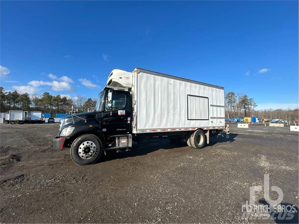 Hino 338 Kylmä-/Lämpökorit