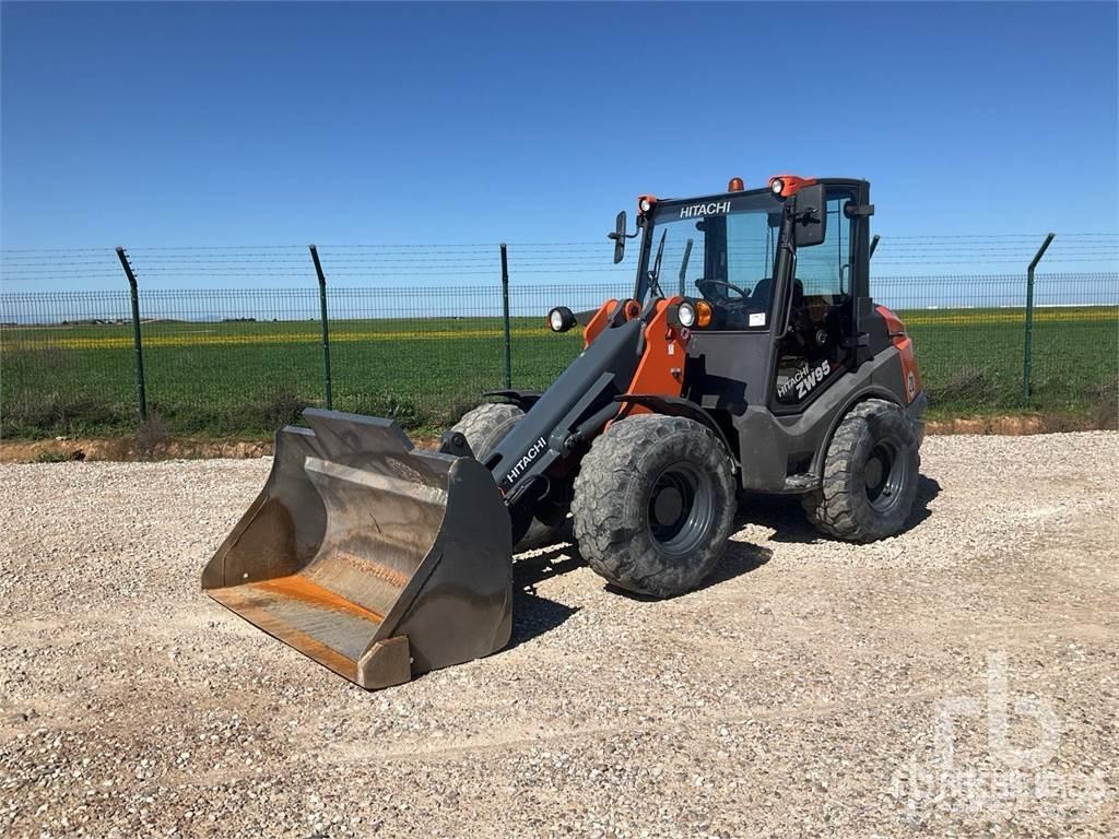 Hitachi ZW95 Pyöräkuormaajat