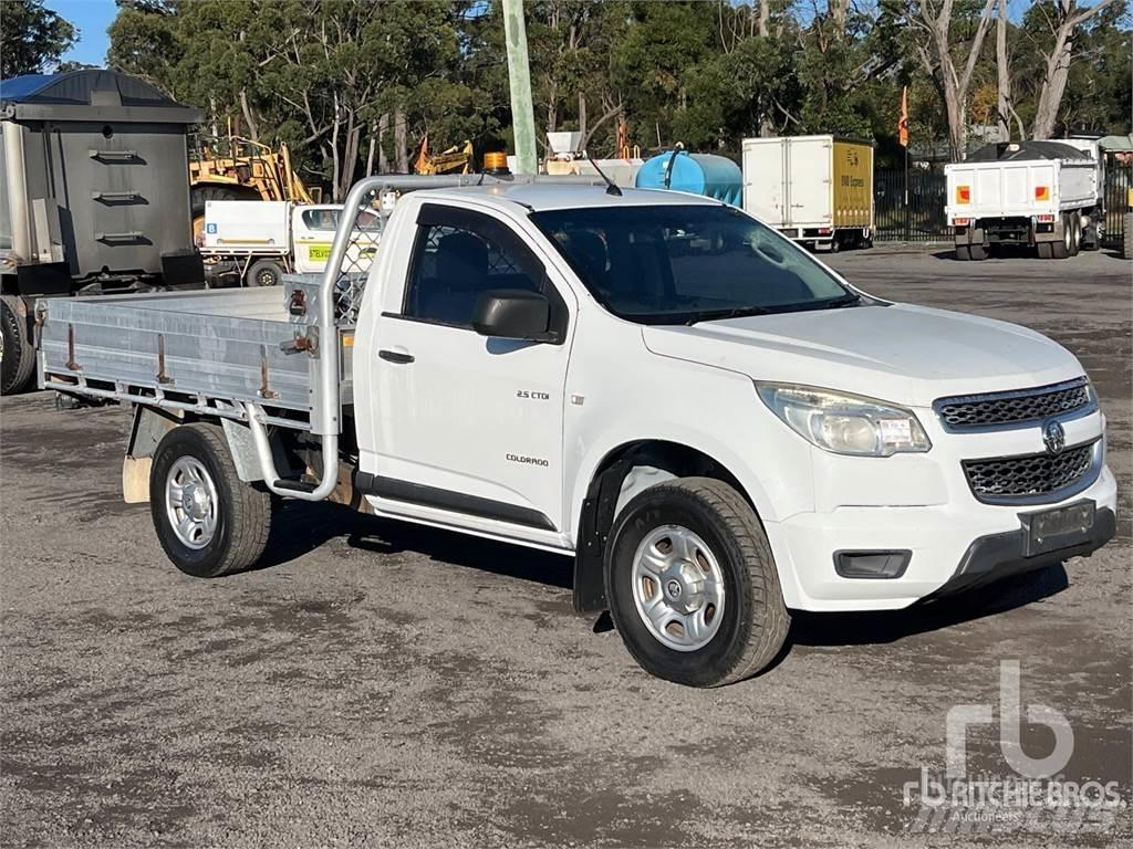 Holden COLORADO Lava-autot