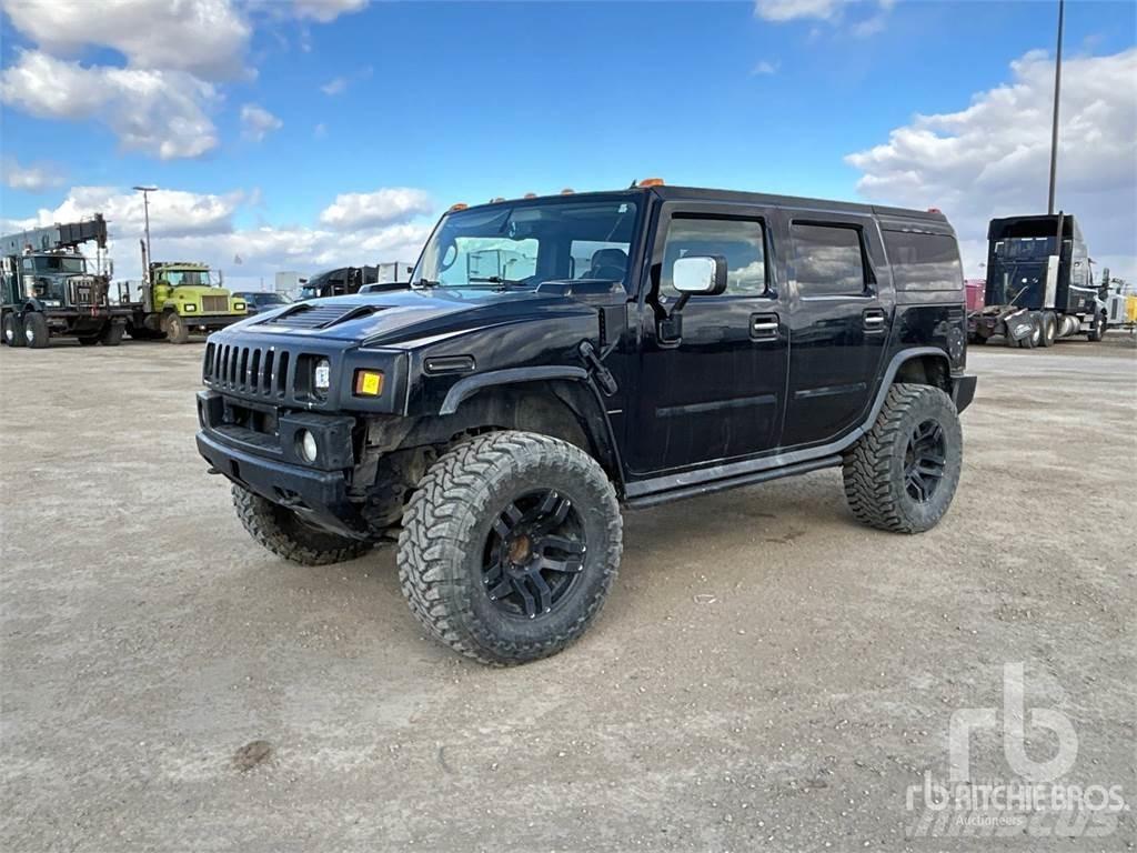Hummer H2 Lava-autot