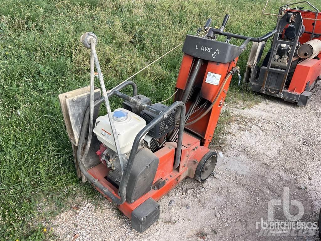 Husqvarna FS513 Asfalttileikkurit