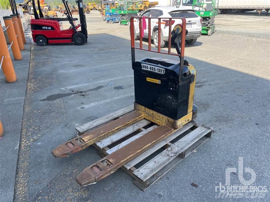Hyster W40DZ Kuormalavahyllyt