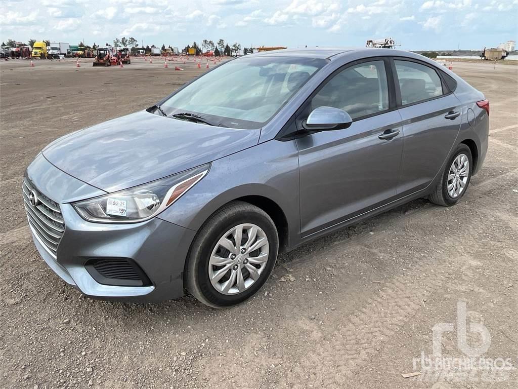 Hyundai ACCENT Henkilöautot