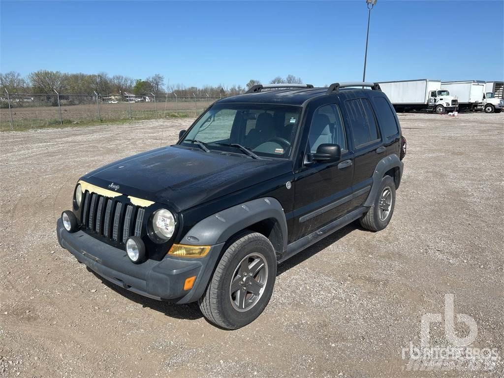 Jeep LIBERTY Lava-autot