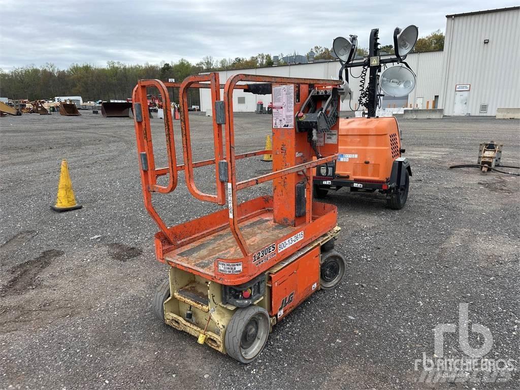 JLG 1230ES Kuukulkijat