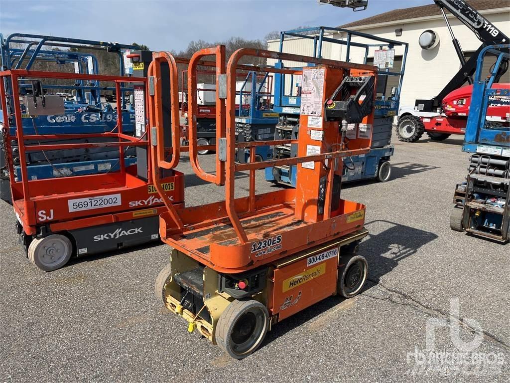 JLG 1230ES Kuukulkijat