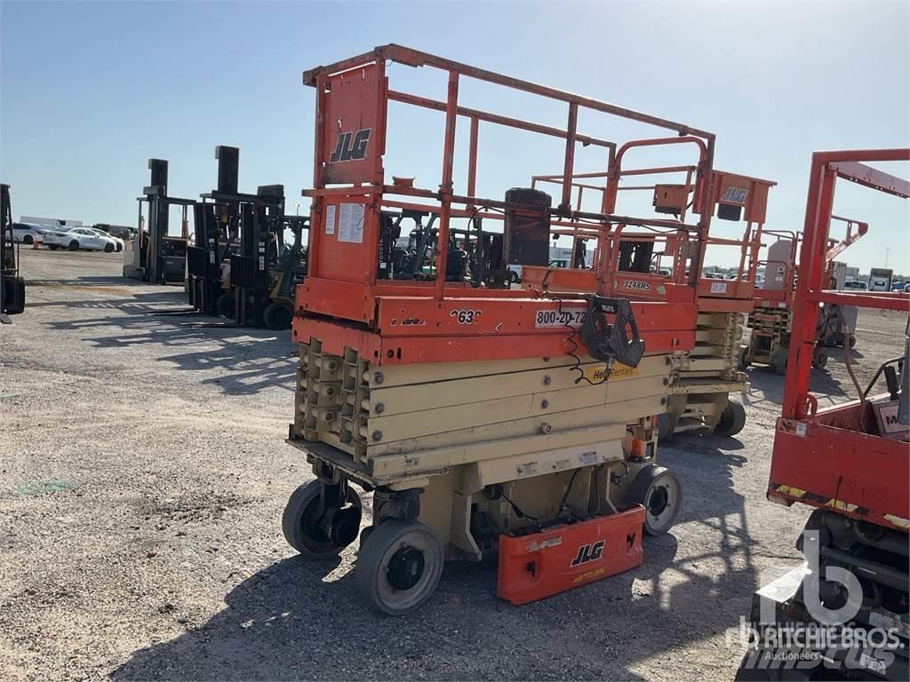 JLG 2632ES Saksilavat